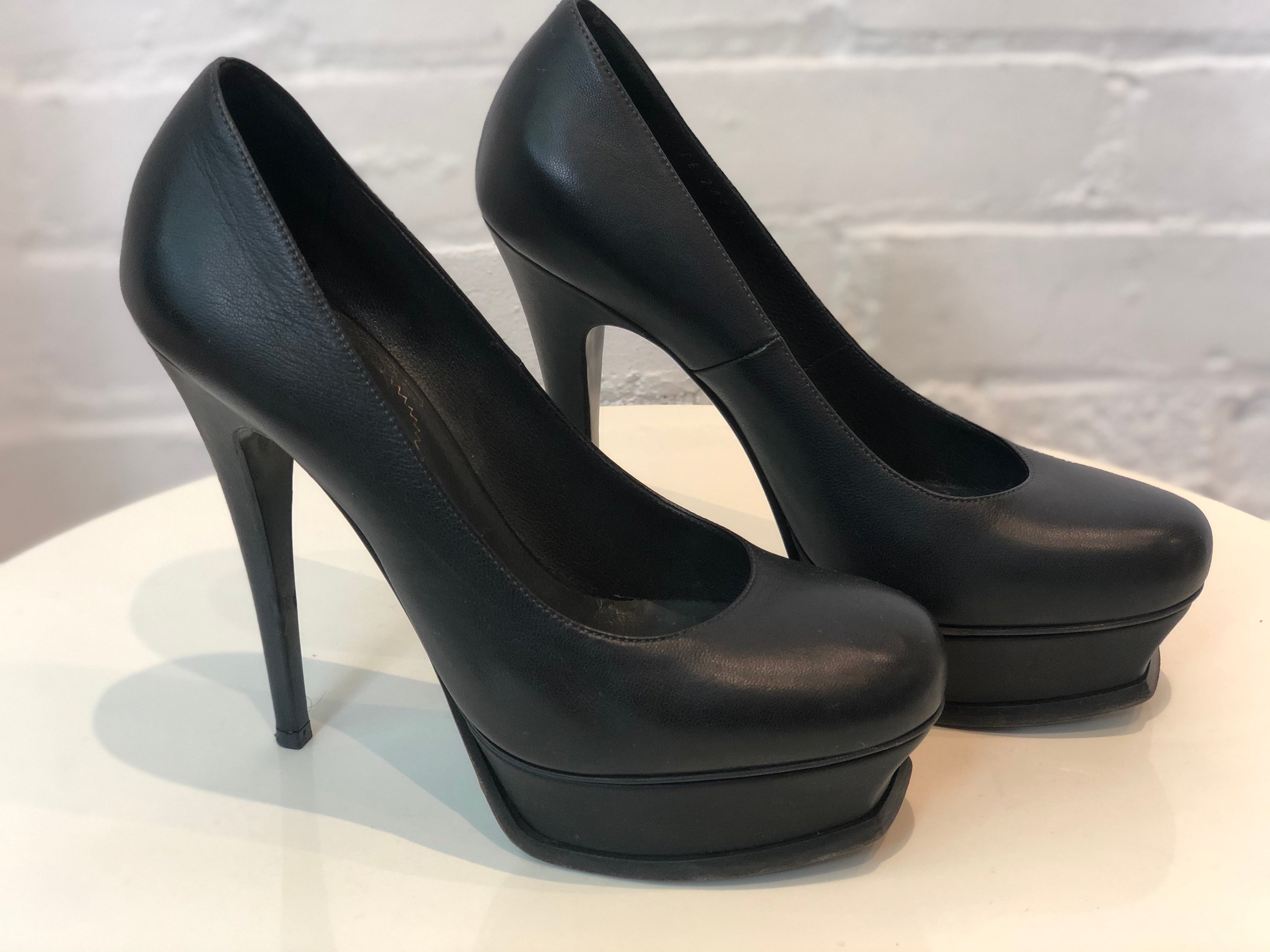 YVES SAINT LAURENT PUMPS  38EU  8US